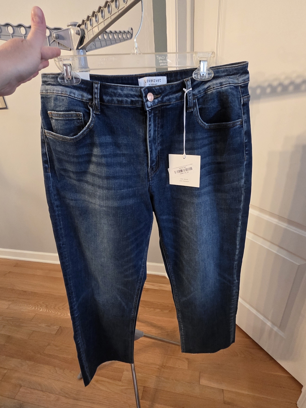 Lovervet Women’s Dark Blue Midrise Cropped Straight Jeans